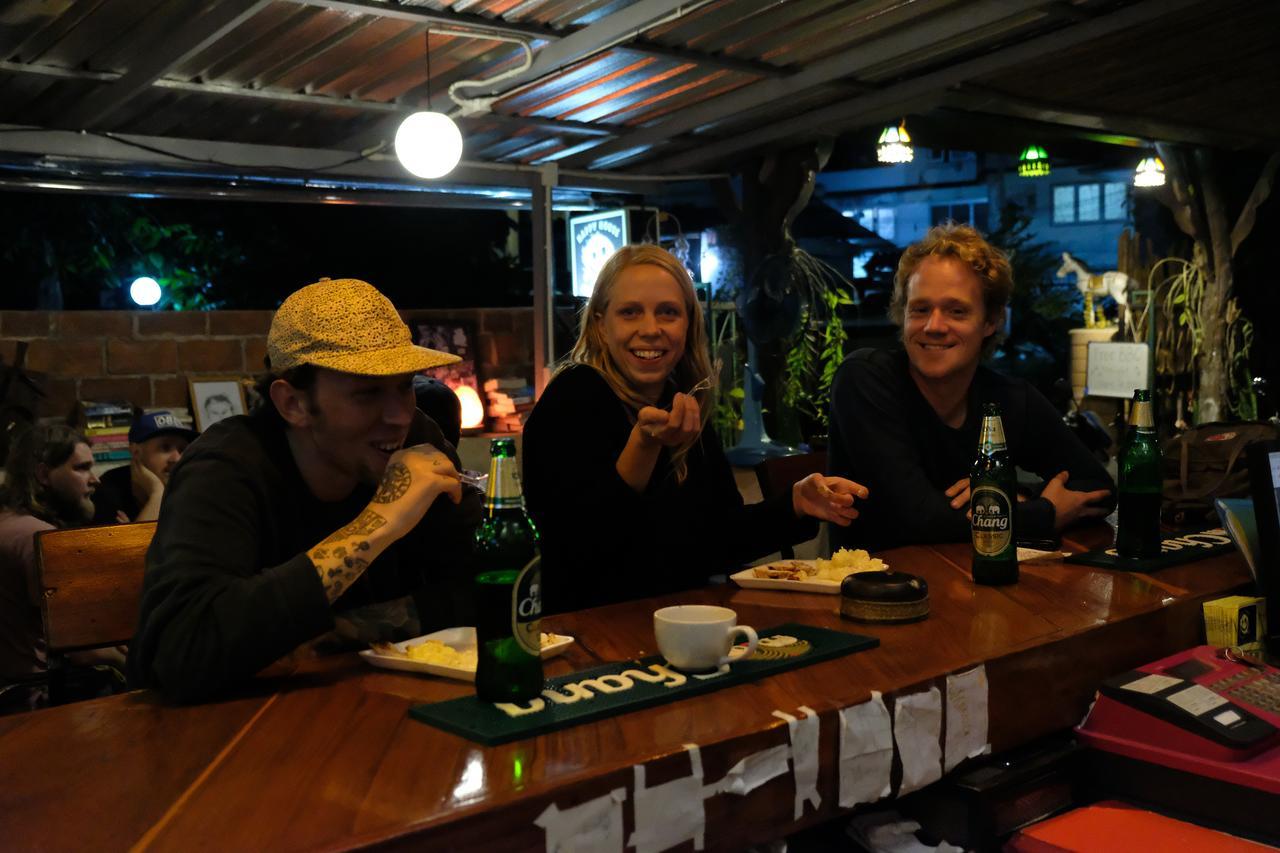 Happy House Backpackers Hostel Pai Buitenkant foto