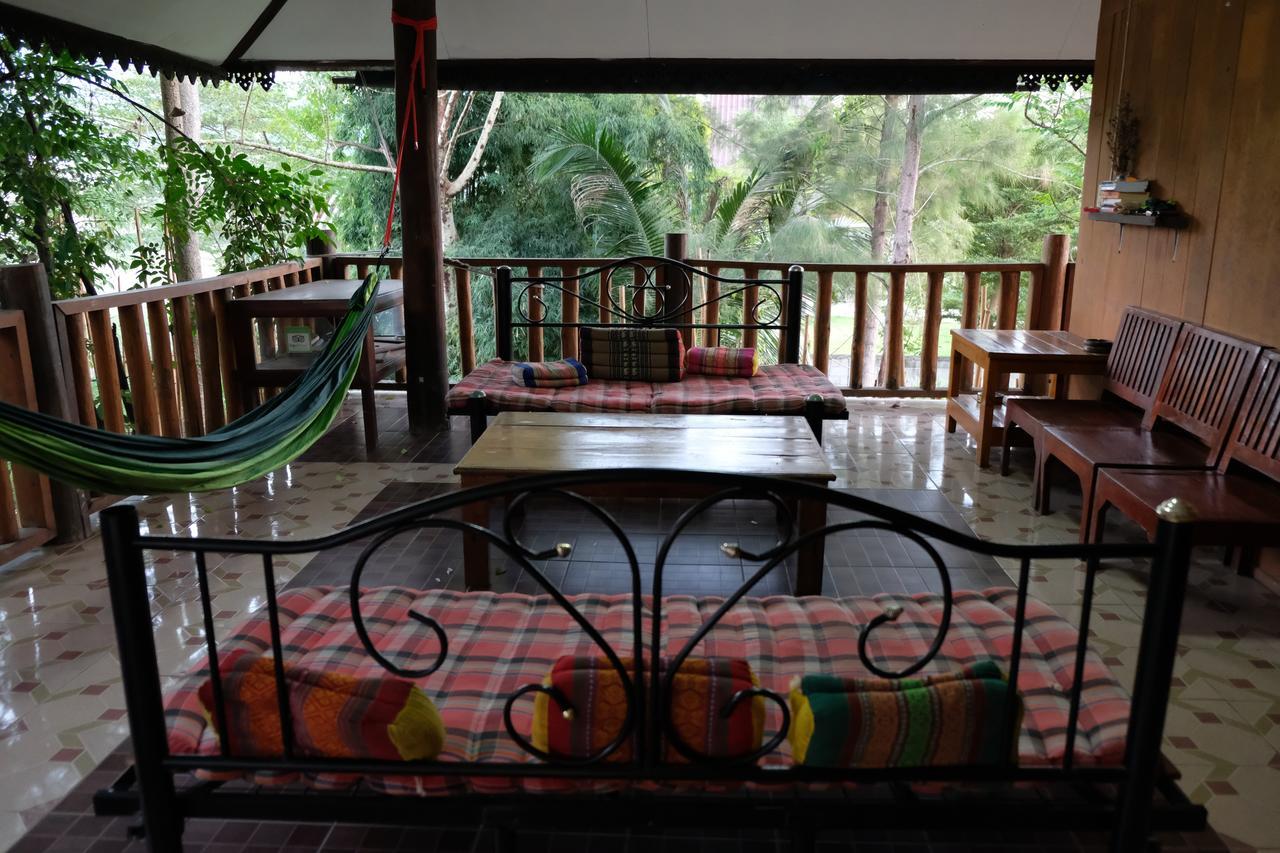 Happy House Backpackers Hostel Pai Buitenkant foto
