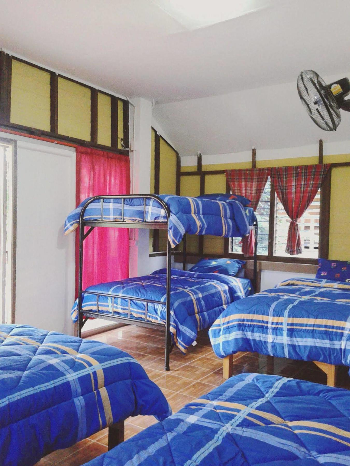 Happy House Backpackers Hostel Pai Buitenkant foto