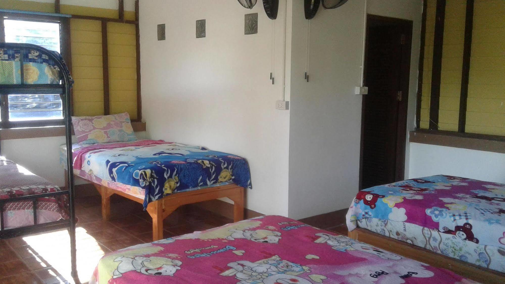 Happy House Backpackers Hostel Pai Buitenkant foto